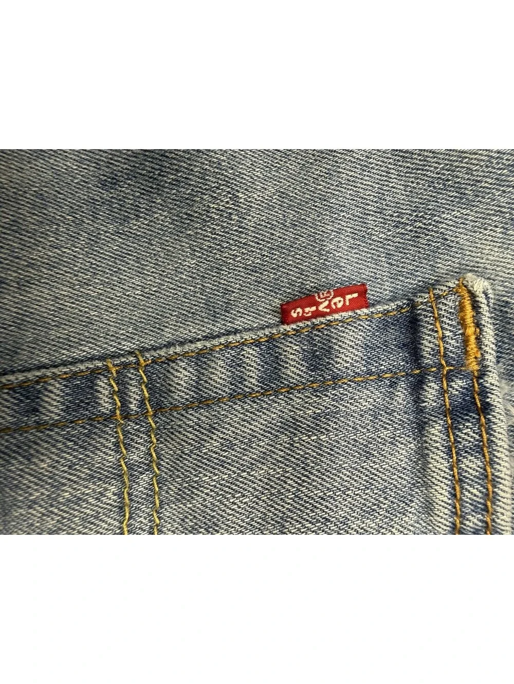 Levi's Light Blue Relaxed Fit Straight Jeans Cotton 500 Series Men's